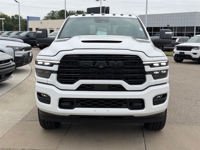 2027 RAM 2500 Laramie:27-008