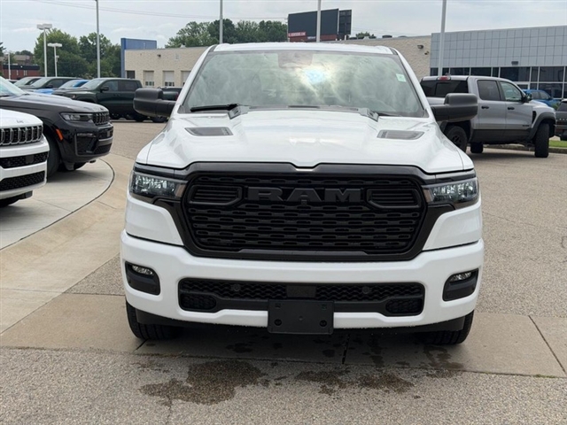 2026 RAM 1500 Express:26-213