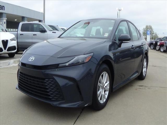 2025 Toyota Camry LE:C6900