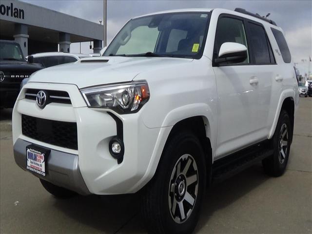 2022 Toyota 4Runner TRD Off-Road:C6529A