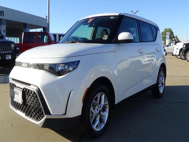 2024 Kia Soul LX:C6652