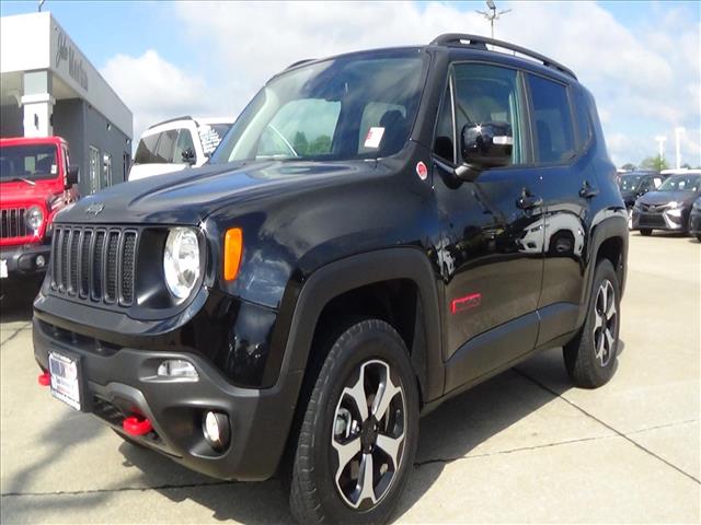2022 Jeep Renegade Trailhawk:25-222A