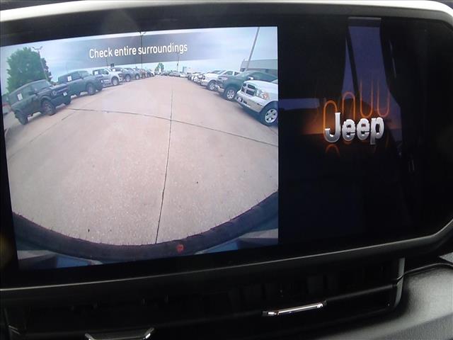 2024 Jeep Wrangler Sahara:C6909