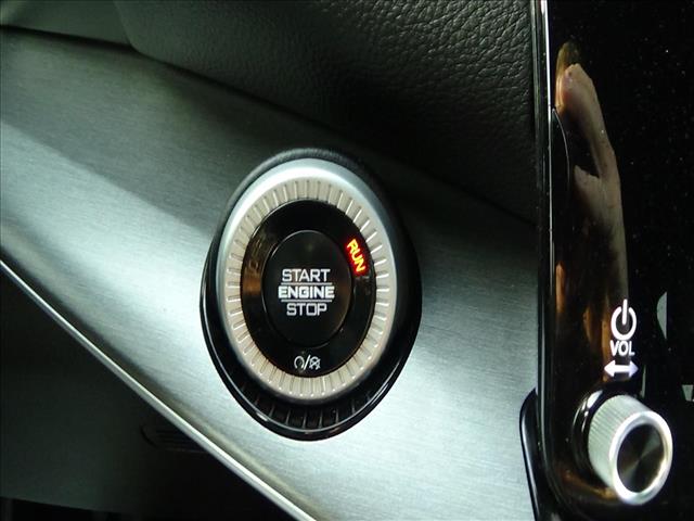 2025 Jeep Wagoneer L Base:C6864