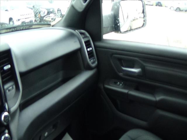 2025 RAM 1500 Tradesman:C6976