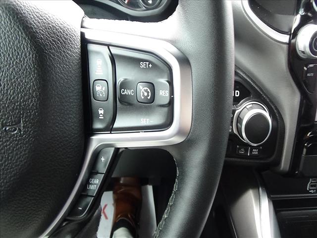 2025 RAM 1500 Big Horn:C7066