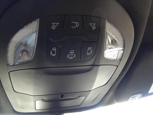 2025 Chrysler Pacifica Select:C6889