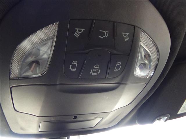 2025 Chrysler Pacifica Select:C6924
