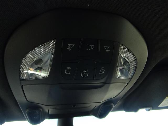 2026 Chrysler Pacifica Limited:C6983
