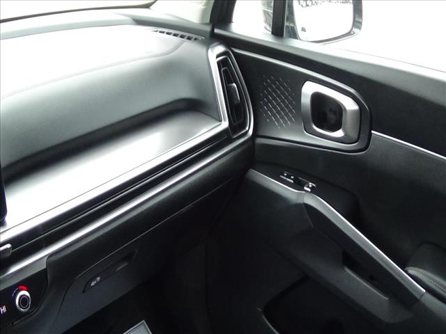 2024 Kia Sorento S:C6784