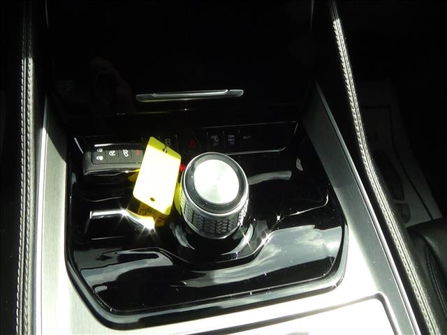 2025 Jeep Wagoneer L Base:C6863