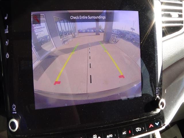 2024 Jeep Wagoneer Base:C6876