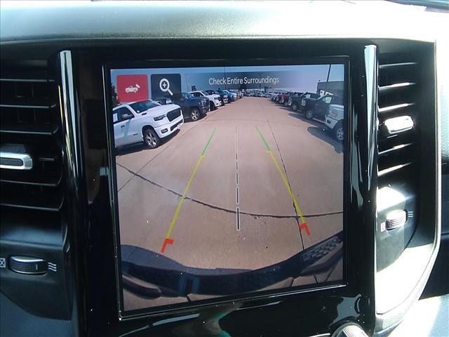 2025 RAM 1500 Warlock:C7064