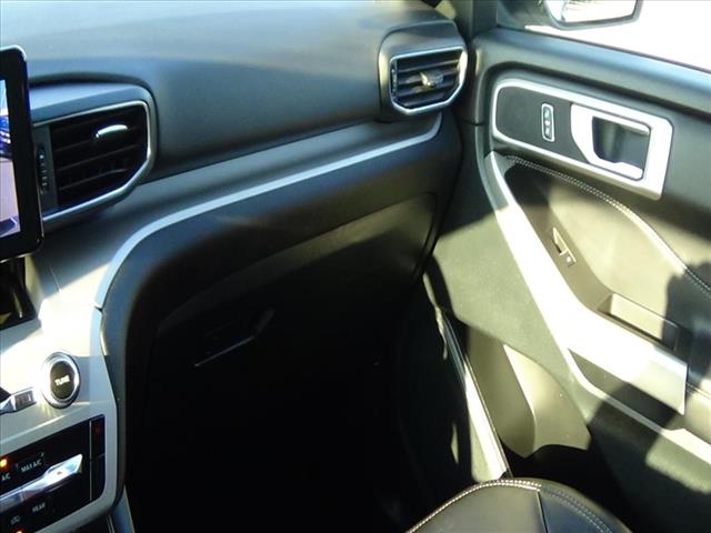 2024 Ford Explorer XLT:C6478