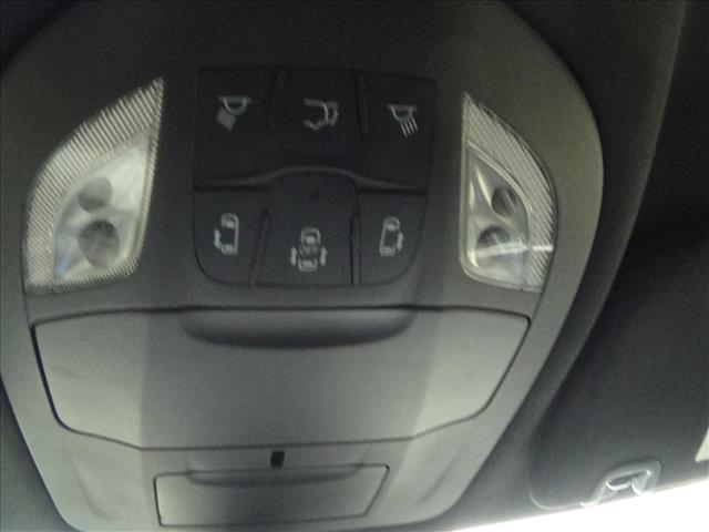 2025 Chrysler Pacifica Select:C6856