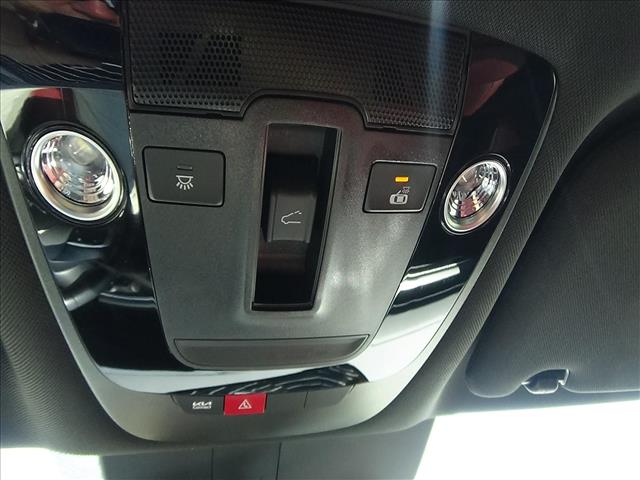 2025 Kia K5 GT-Line:26-143A