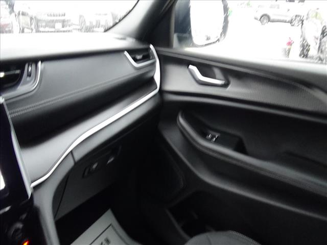2025 Jeep Grand Cherokee L Laredo:C7084