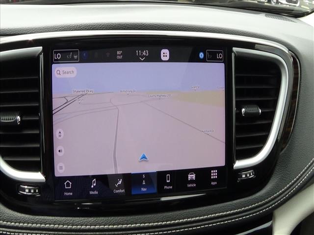 2024 Chrysler Pacifica Limited:C6914