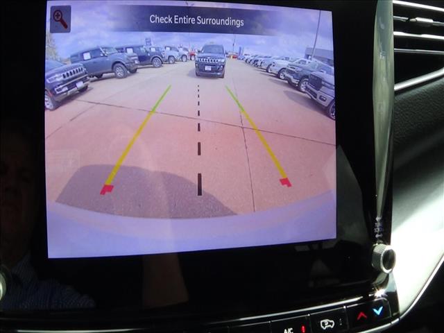 2025 Jeep Wagoneer L Base:C6863