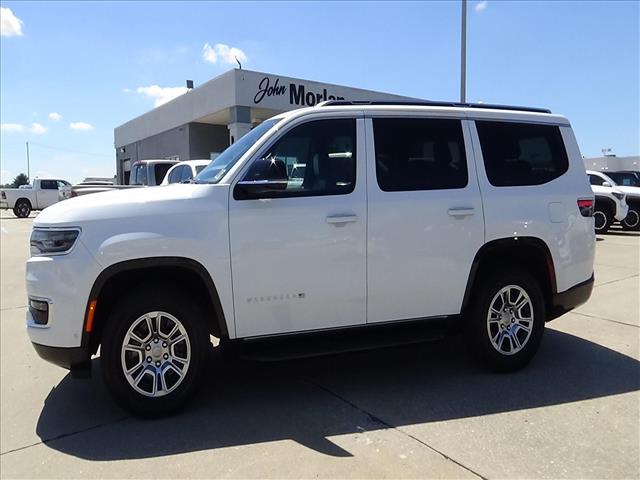 2024 Jeep Wagoneer Base:C7015