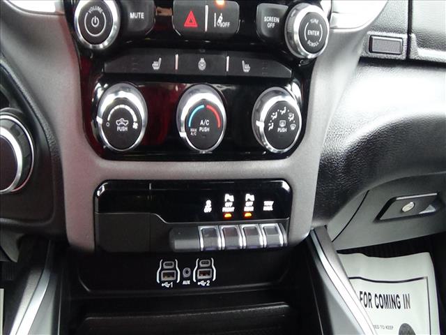 2025 RAM 1500 Big Horn:C7002A