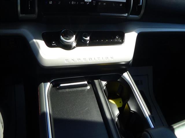 2025 Ford Expedition Active:C6948