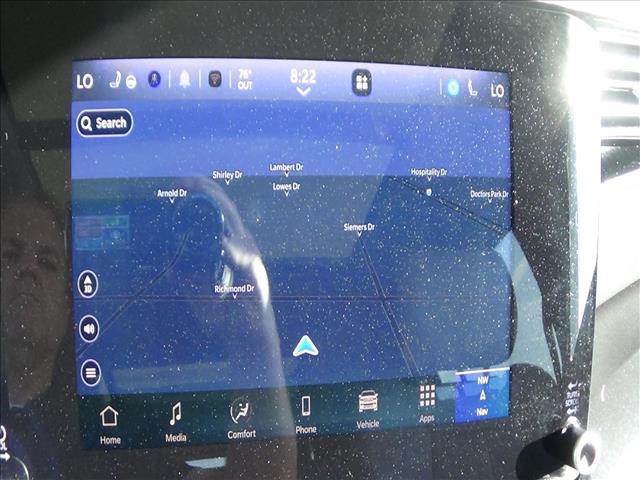 2024 Jeep Wagoneer Base:C6876