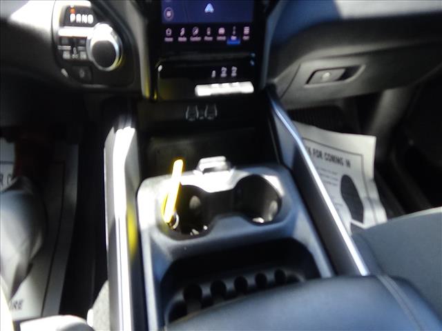 2025 RAM 1500 Big Horn:C7013