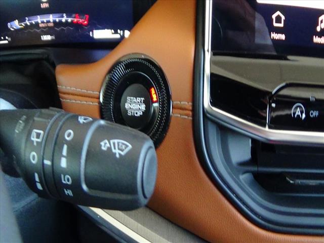 2025 Jeep Compass Limited:C6704