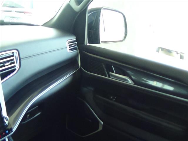 2024 Jeep Wagoneer Base:C6877