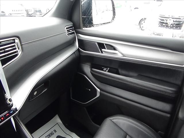 2025 Jeep Wagoneer Series II:C6964
