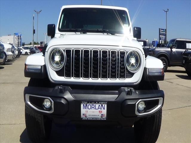 2025 Jeep Wrangler Sahara 4xe:C6937