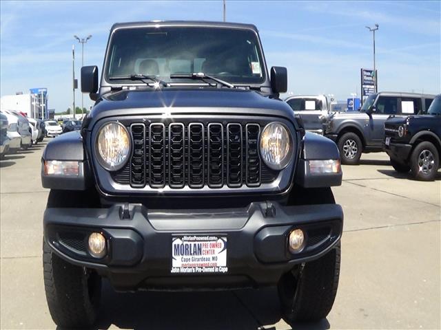 2024 Jeep Gladiator NightHawk:C6913