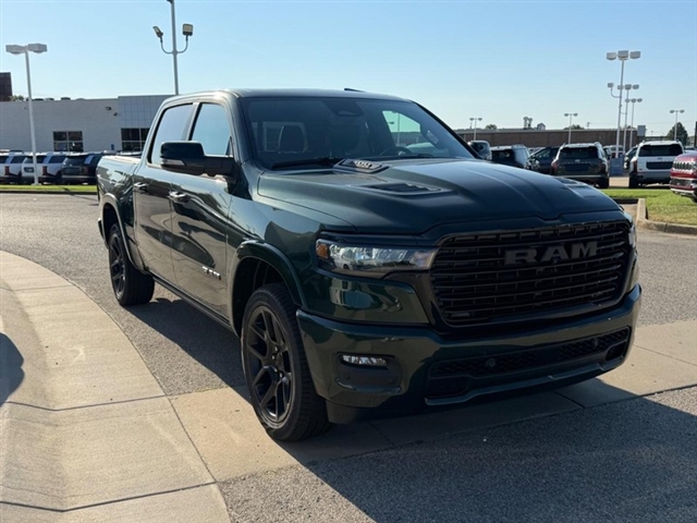2027 RAM 1500 Laramie:27-007