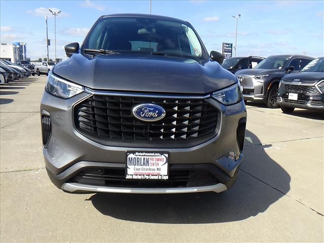2025 Ford Escape Active:C7131