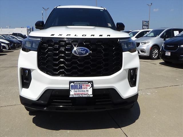 2025 Ford Explorer ST-Line:C7096