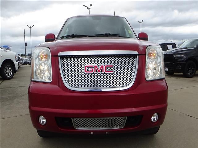 2014 GMC Yukon Denali:C6902A
