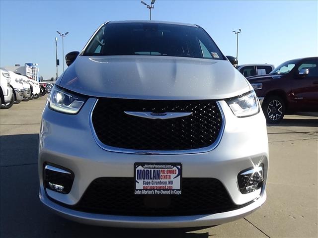 2026 Chrysler Pacifica Limited:C6983