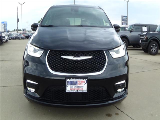 2026 Chrysler Pacifica Limited:C6989