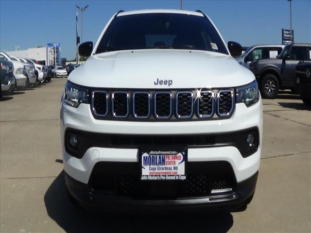 2025 Jeep Compass Latitude:C6923
