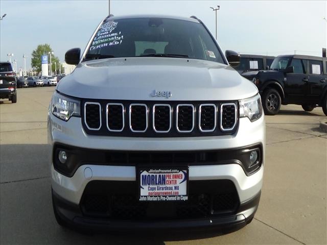 2025 Jeep Compass Latitude:C6869