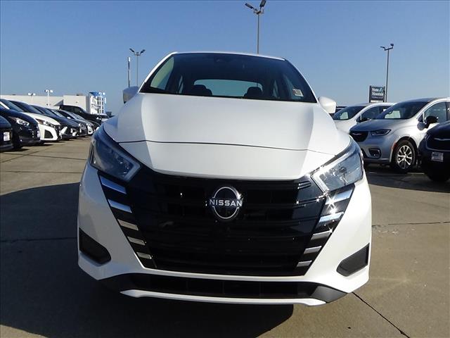 2025 Nissan Versa SV:C7085