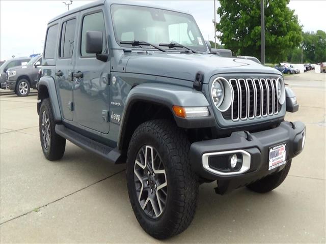 2024 Jeep Wrangler Sahara:C6909