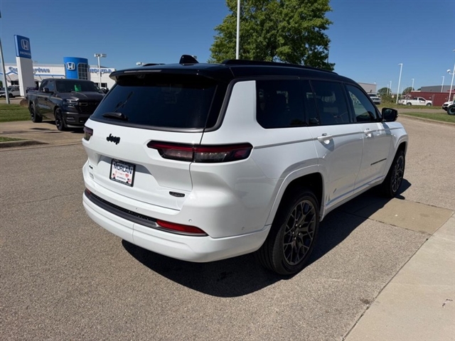 2026 Jeep Grand Cherokee L Summit:26-151