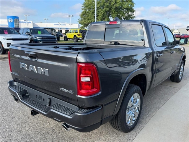 2027 RAM 1500 Big Horn:27-034