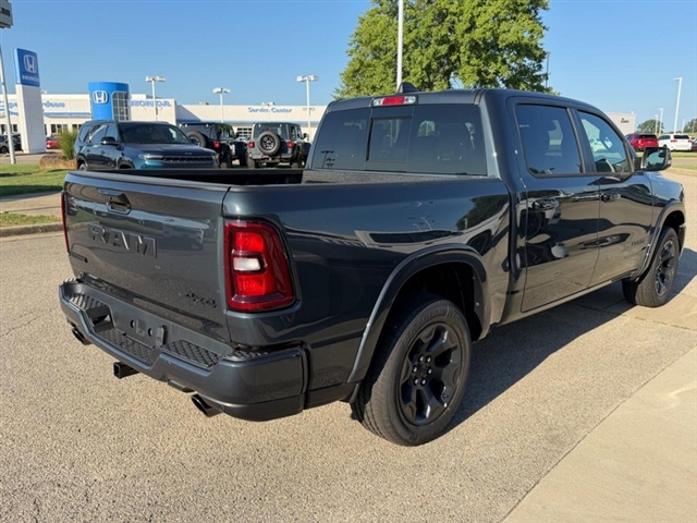 2027 RAM 1500 Big Horn:27-024