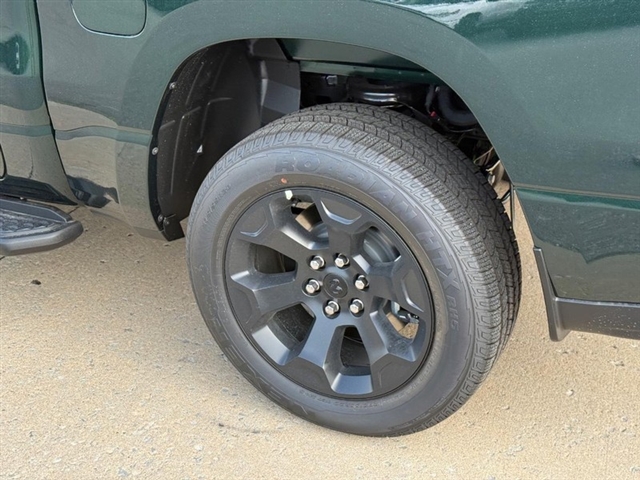 2026 RAM 1500 Express:26-223