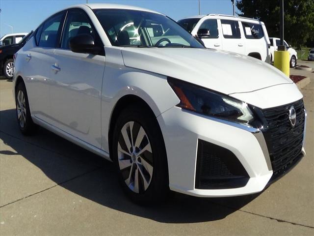 Photo of 2024 Nissan Altima 2.5 S in Cape Girardeau, MO - 4,  2024 Nissan Altima 2.5 S:C6432