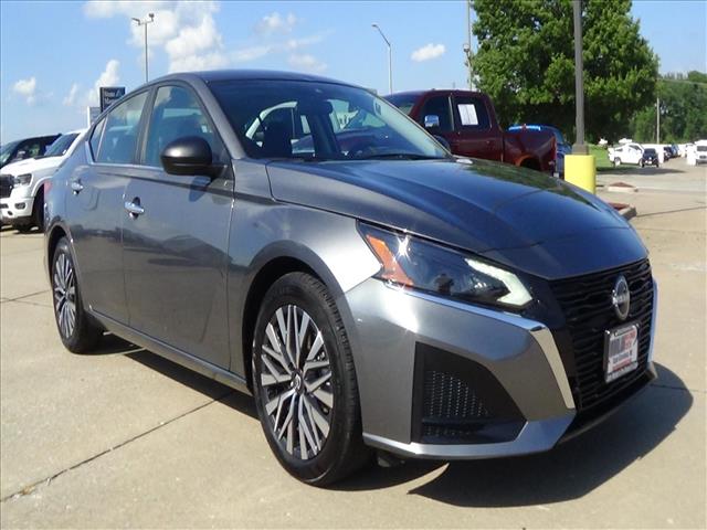 2025 Nissan Altima 2.5 SV:C7028