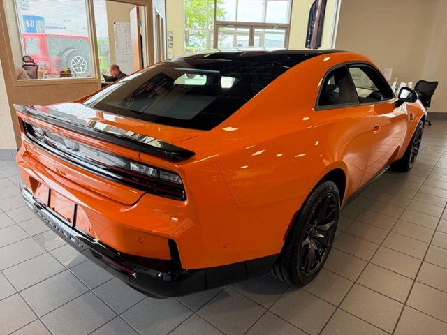 2026 Dodge Charger Scat Pack Plus:26-065